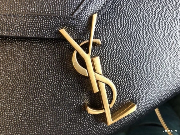 CASSANDRA YSL 0820